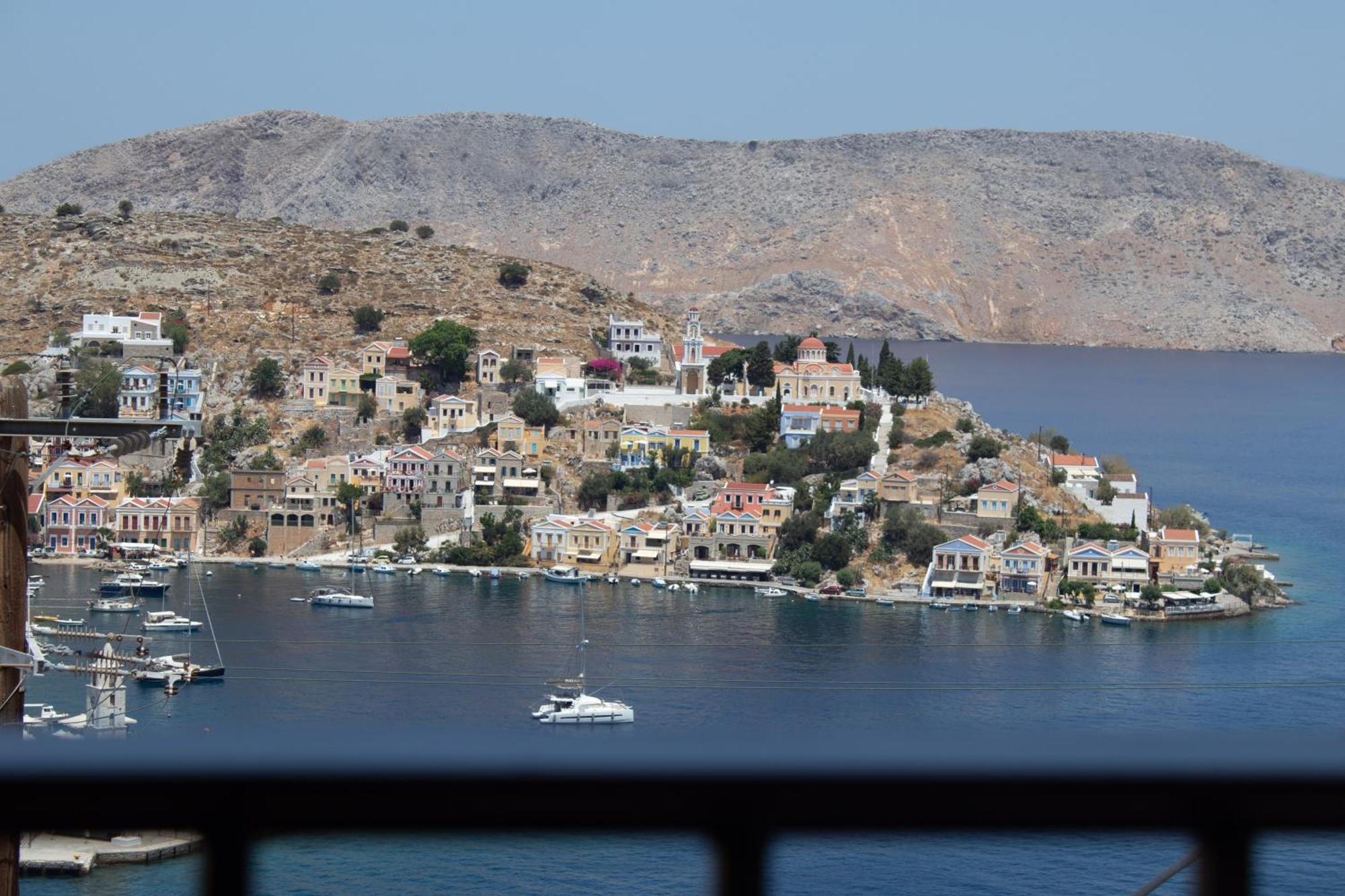 Duchess Harbour View Lejlighed Simi Eksteriør billede